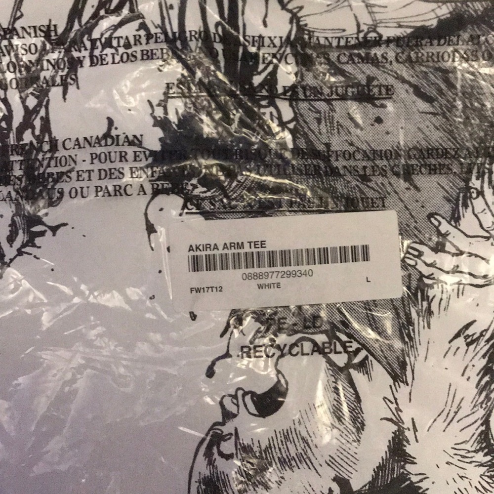 Akira x supreme arm tee ds